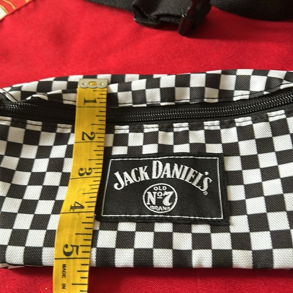 JACK DANIELS OLD NO. 7 FANY PACK/BELT BAG - Picture 5 of 9